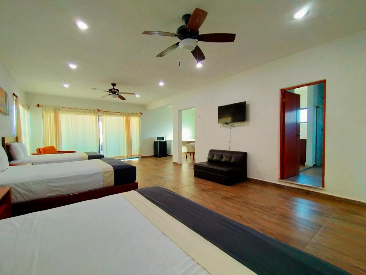 Jose Y Glendy Hotel Progreso  Buitenkant foto