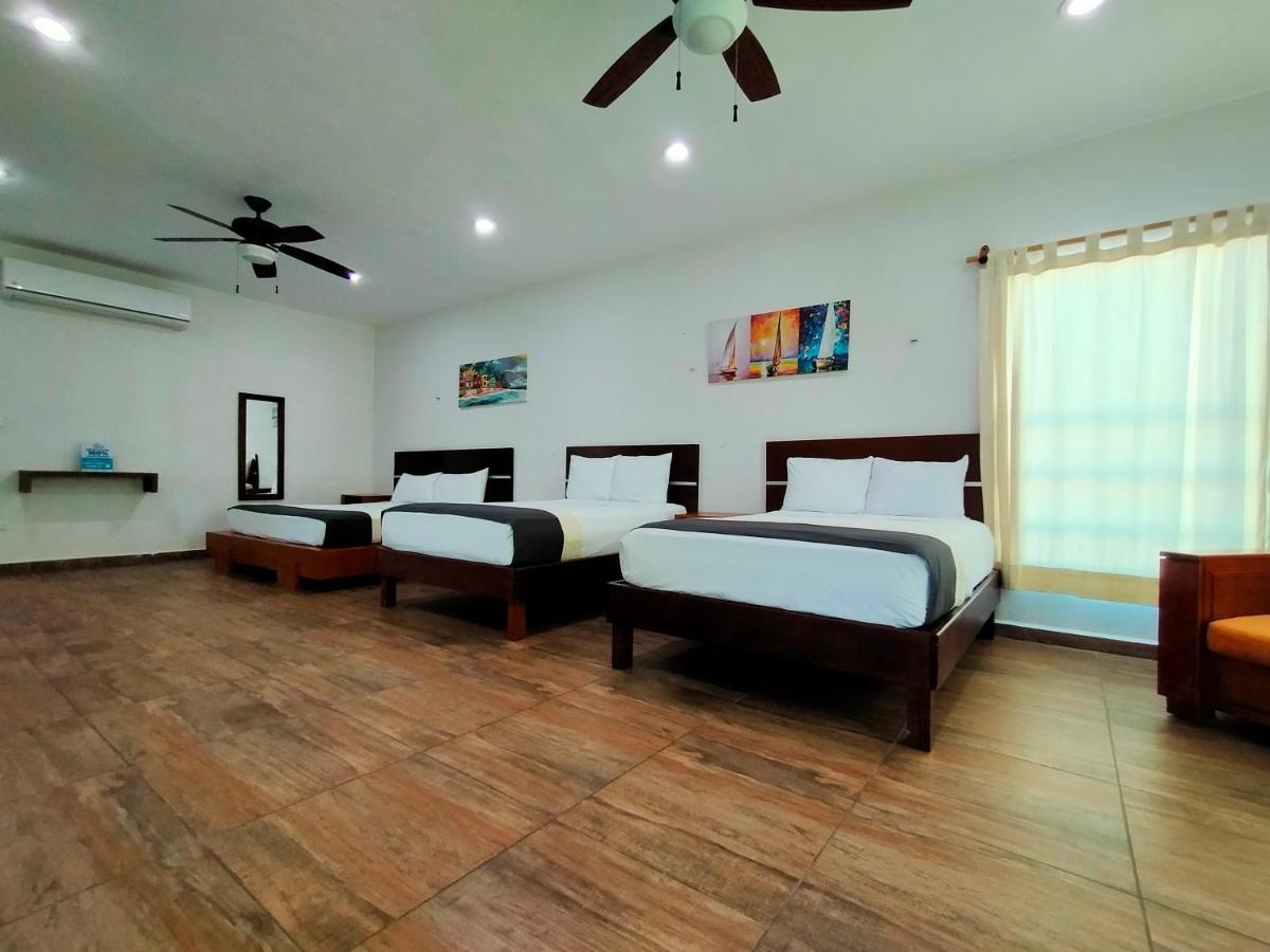 Jose Y Glendy Hotel Progreso  Buitenkant foto
