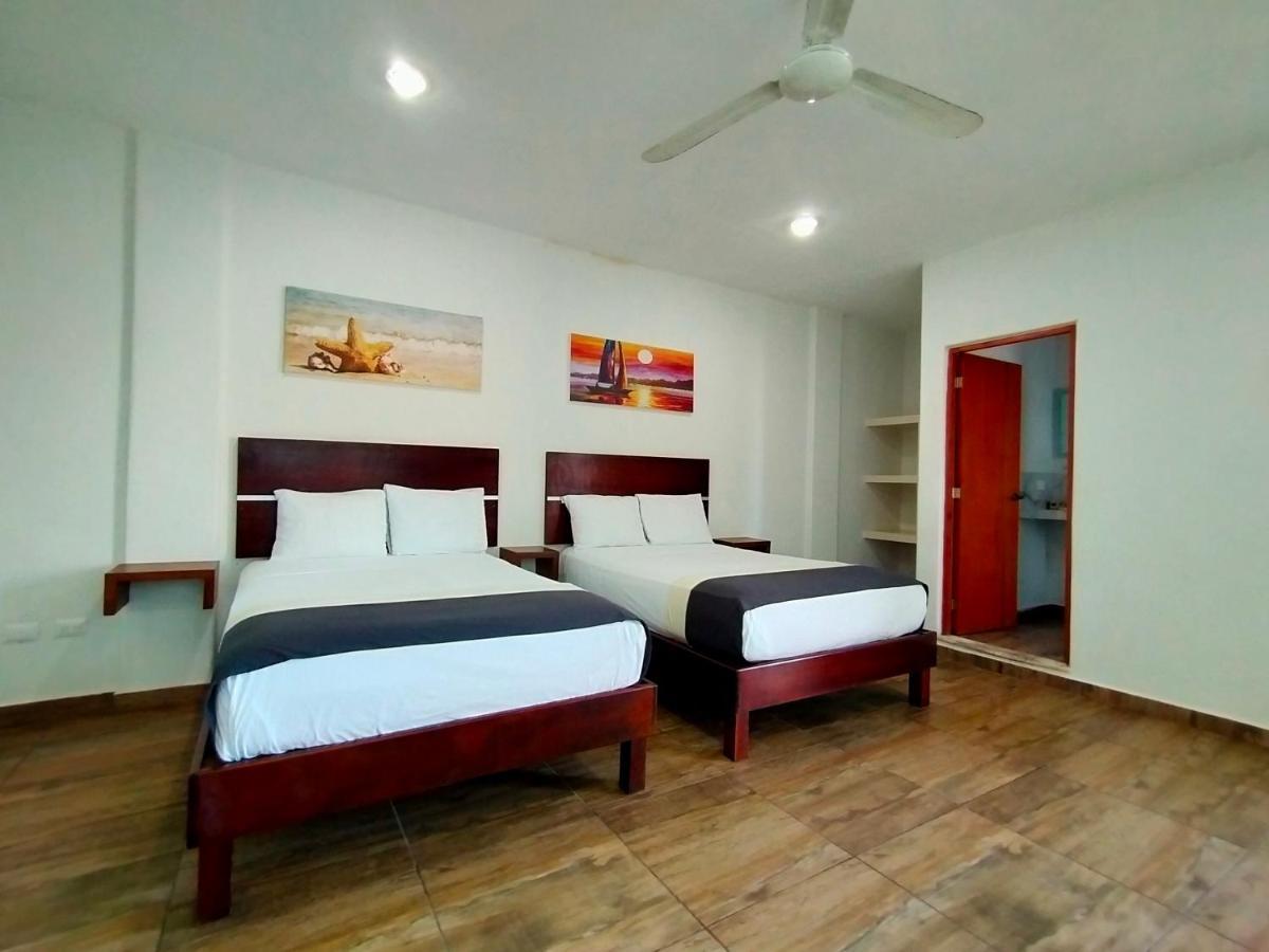 Jose Y Glendy Hotel Progreso  Buitenkant foto