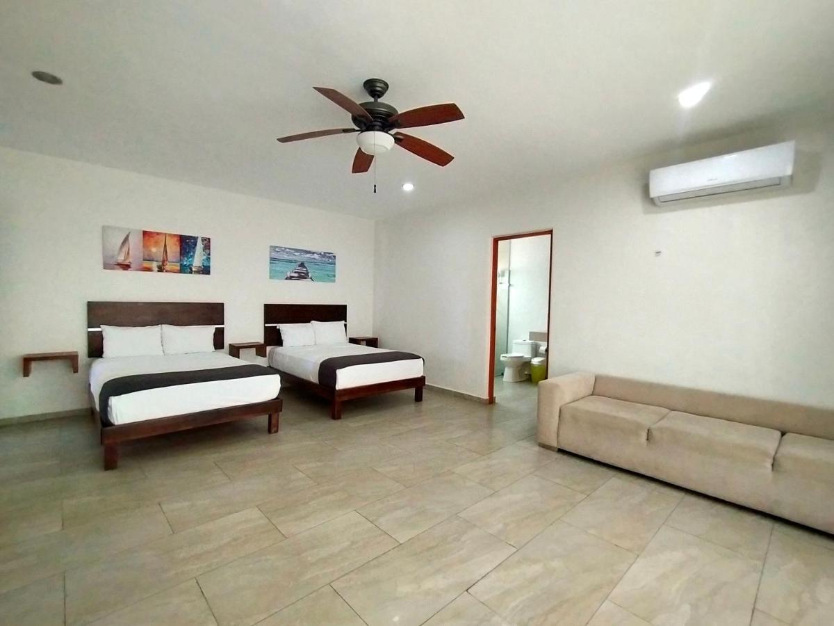 Jose Y Glendy Hotel Progreso  Buitenkant foto