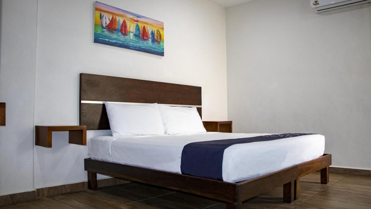 Jose Y Glendy Hotel Progreso  Buitenkant foto